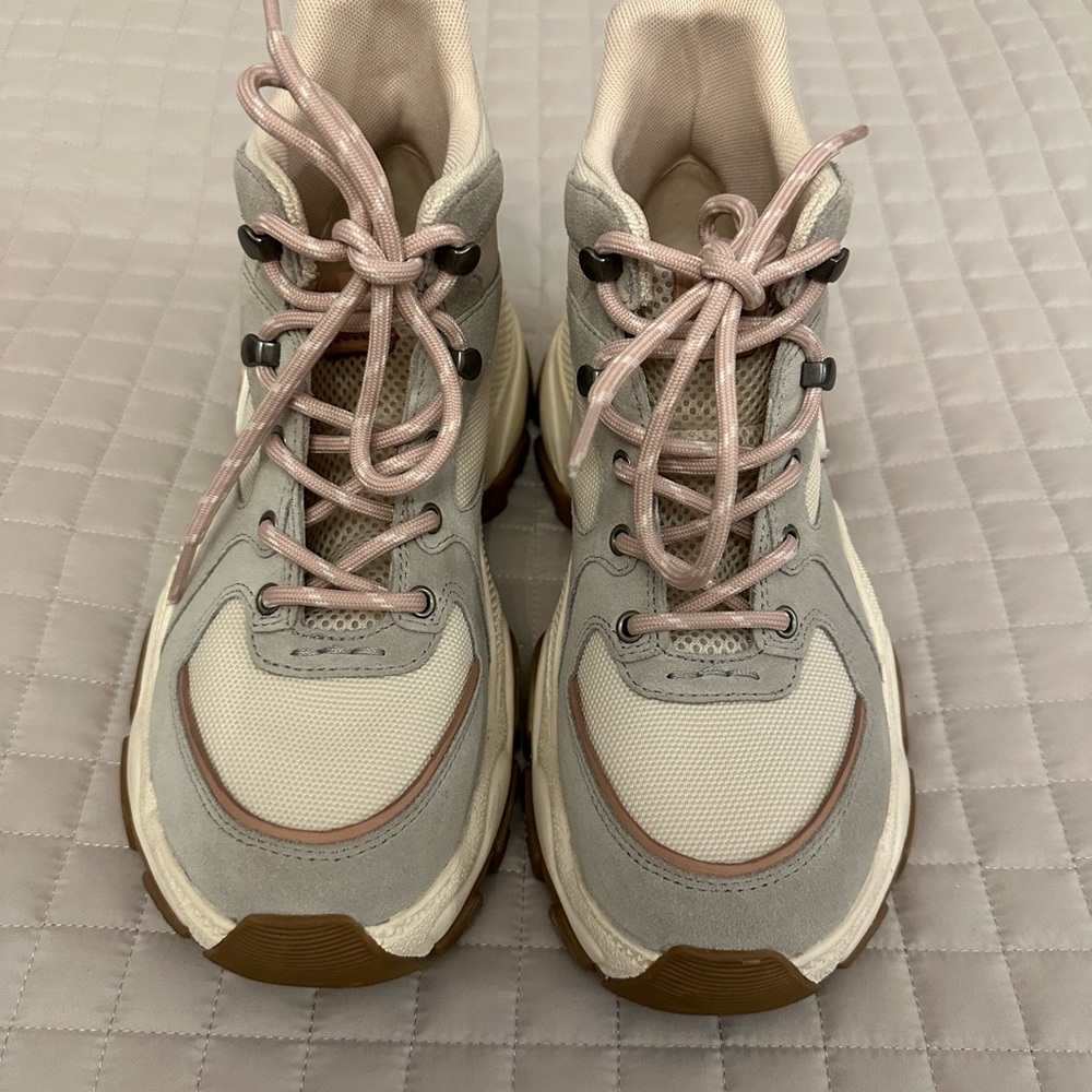 Coach Cream and gray Sneakers